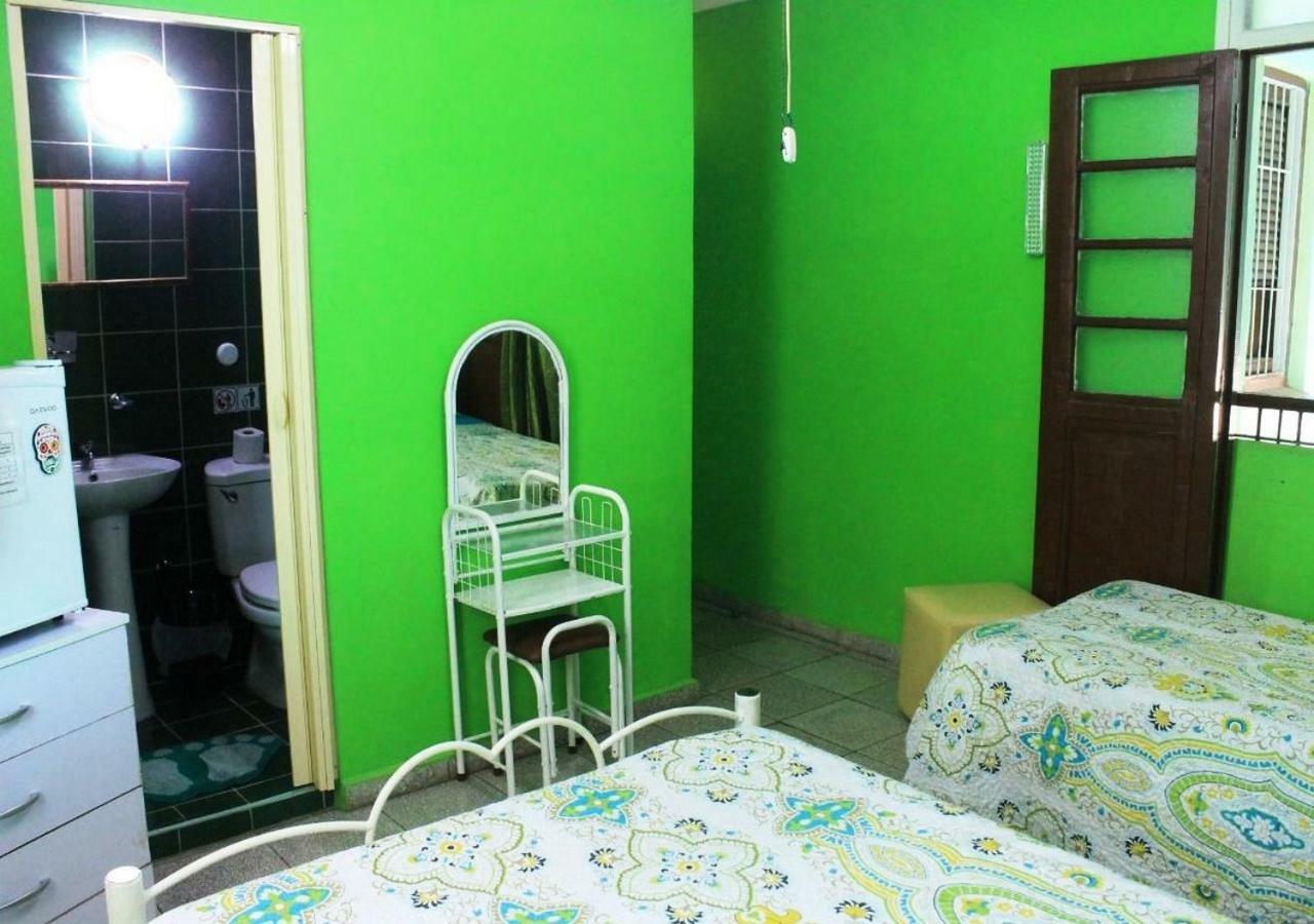 Hostal Yolanda Habana Vieja Havana Ngoại thất bức ảnh