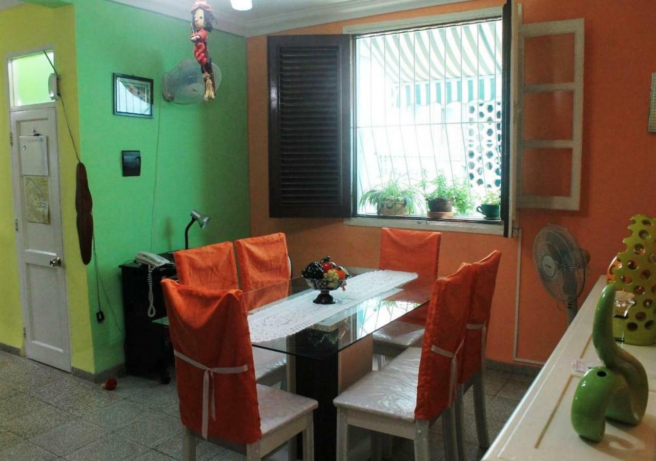 Hostal Yolanda Habana Vieja Havana Ngoại thất bức ảnh